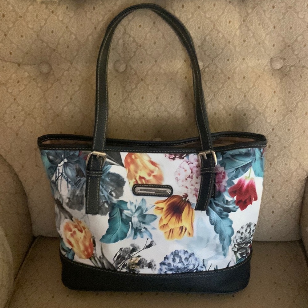 Stone Mountain Handbag